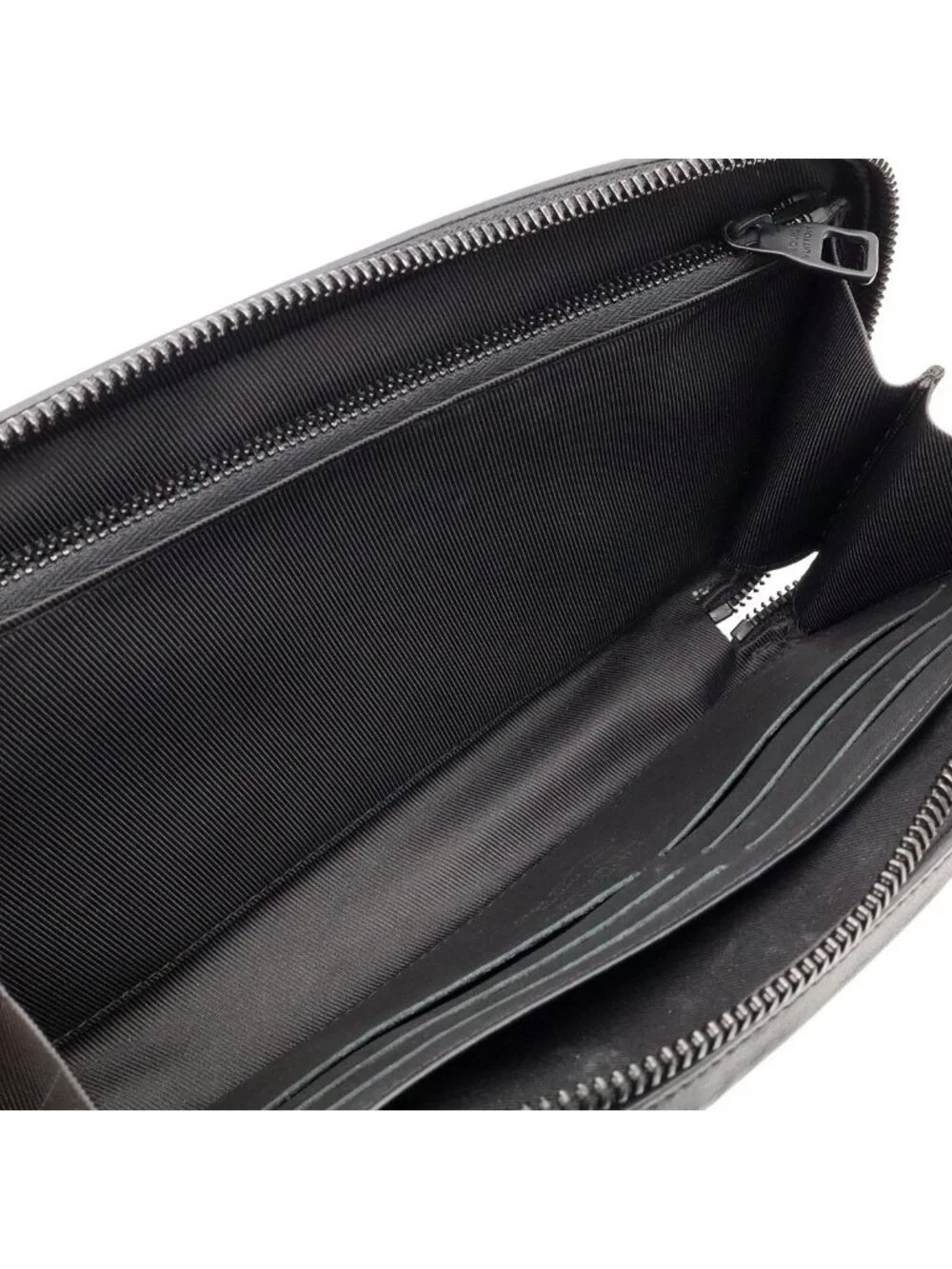 Louis Vuitton Monogram Taurillon Soft Trunk Clutch Black